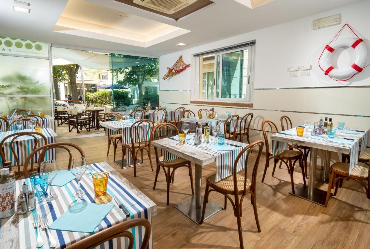 Hotel Albatros Misano Adriatico Exteriér fotografie
